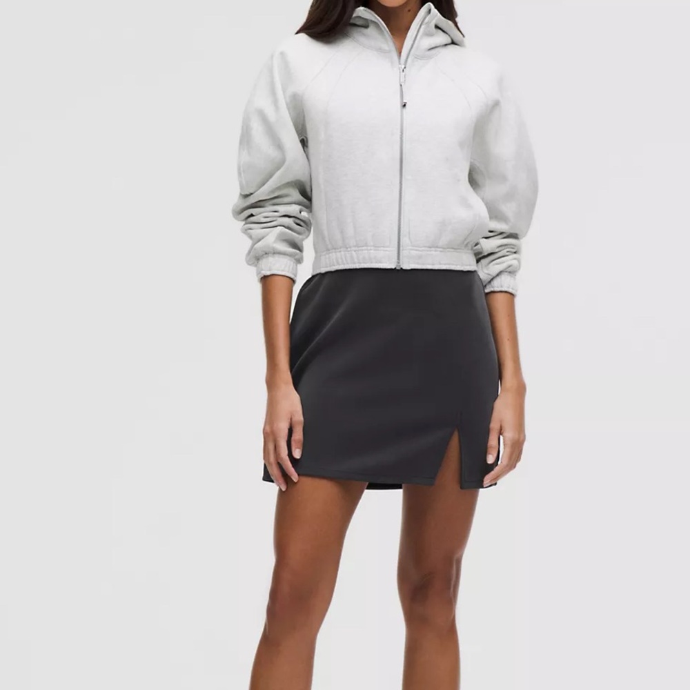 NWT Lululemon Softstreme High Rise Mini Skirt size XS Black - Picture 2 of 9
